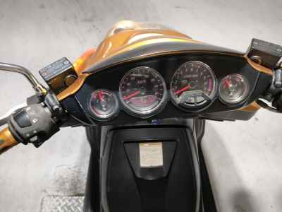 Suzuki Gemma 250