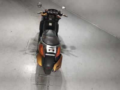 Suzuki Gemma 250