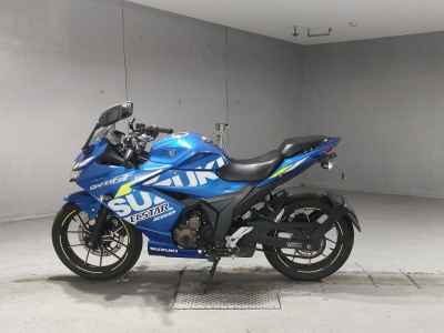 Suzuki Gixxer 250SF
