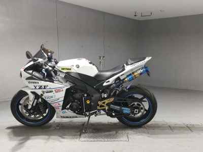 Yamaha YZF-R1 2010