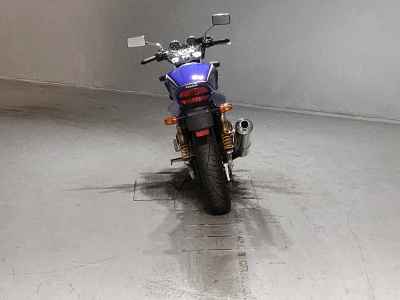 Yamaha XJR400 2005