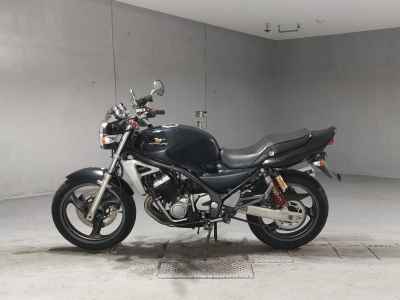 Kawasaki Balius ZR250