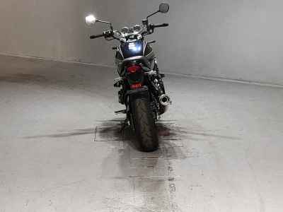 Kawasaki Z900RS 2023