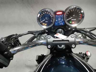 Kawasaki Z900RS 2023
