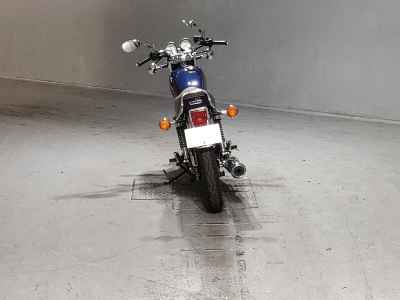 Yamaha SR400 2021
