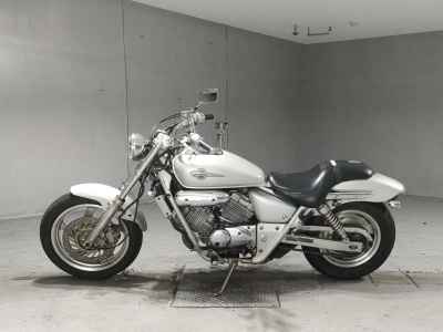 Honda Magna 250