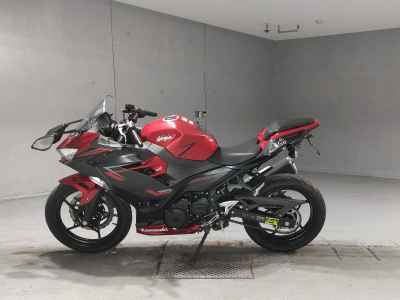 Kawasaki Ninja 400 2018