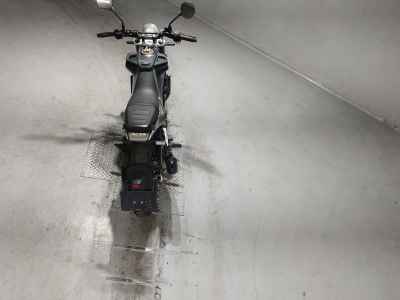 Husqvarna Svartpilen 250 2021