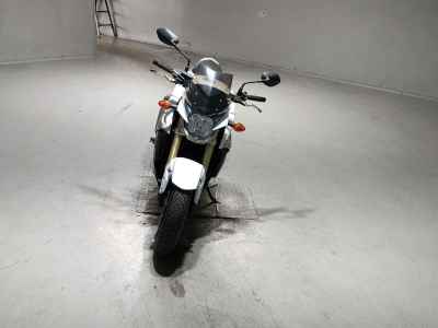 Suzuki GSR750 2012