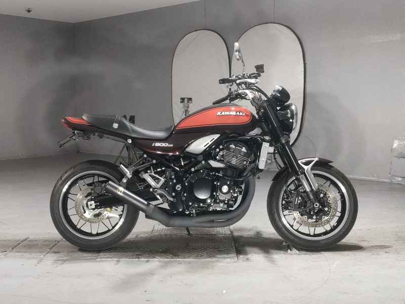Kawasaki Z900RS 2017