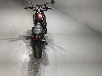 Kawasaki Z900RS 2024