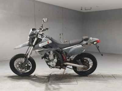 Kawasaki D-Tracker 250 X