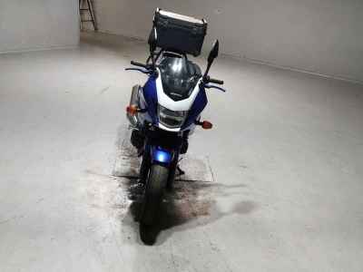 Honda CB400 Super Boldor 2021