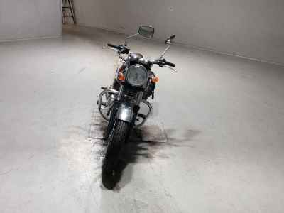 Kawasaki Estrella