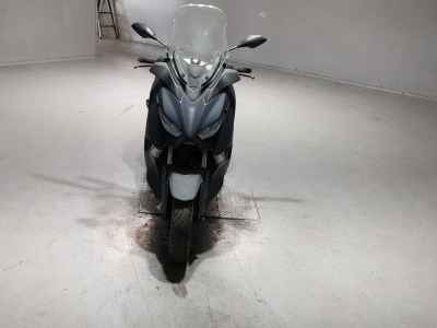 Yamaha XMAX 250