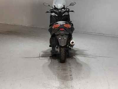 Yamaha XMAX 250