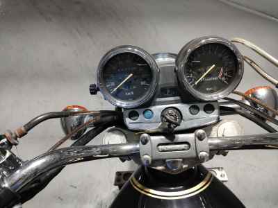 Kawasaki Zephyr 400 2005