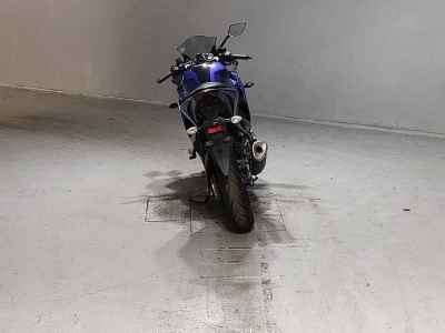Yamaha YZF-R25 2018