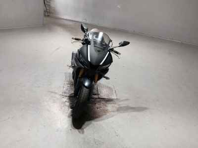 Yamaha YZF-R25