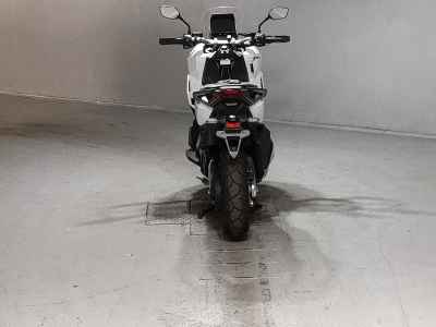Honda X-Adv 750 2025