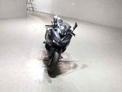 Kawasaki Ninja ZX-25R KRT Edition 2025