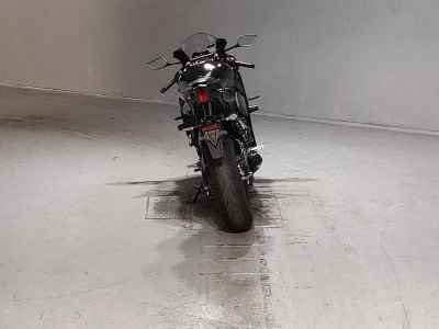Yamaha YZF-R7 2023