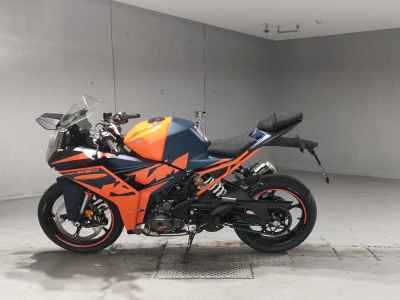 KTM RC 390 2022