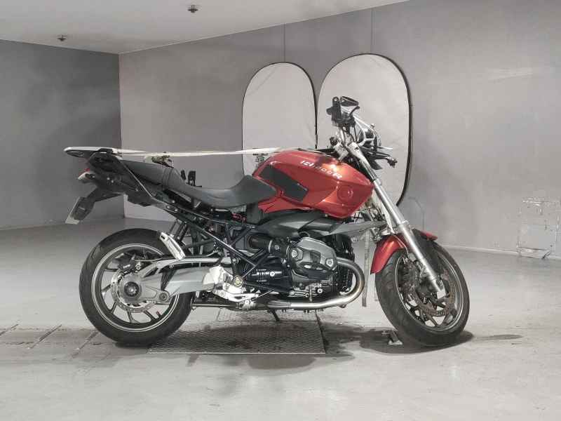 BMW R1200R 2011