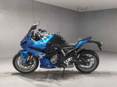 Suzuki GSX-8R 2025