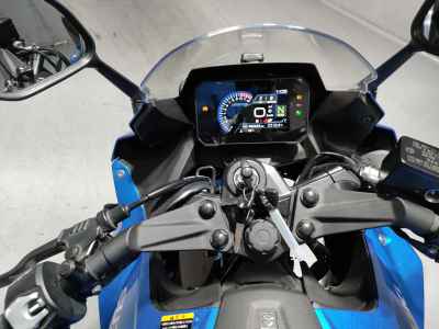Suzuki GSX-8R 2025
