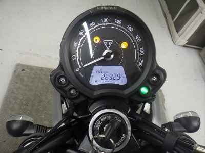 Triumph Street Twin 2023