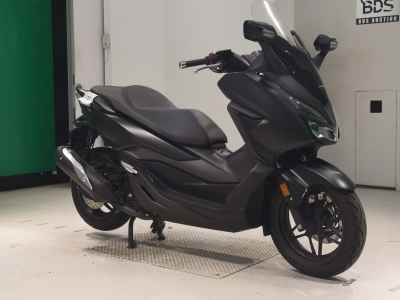 Suzuki DR-Z4SM 2025