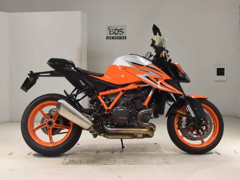 KTM 1290 Super Duke R 2022