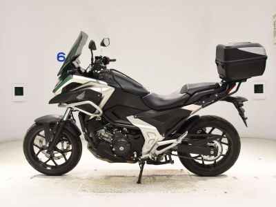 Honda NC750X 2022