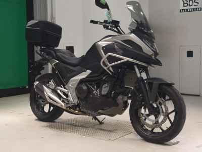 Honda NC750X 2022
