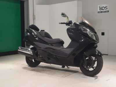 Suzuki Skywave 250S