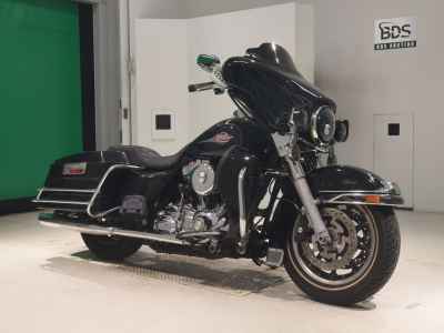 Harley-Davidson Electra Glide FLHTC1580 2007