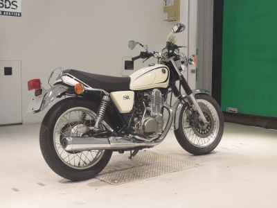 Yamaha SR400 2012