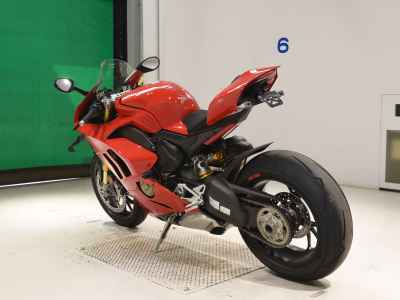Ducati Panigale V4 2021