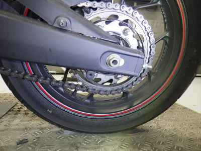 Yamaha YZF-R25 2015