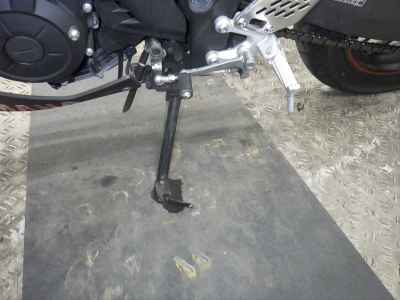 Yamaha YZF-R25 2015