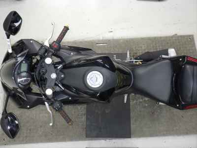Yamaha YZF-R25 2015