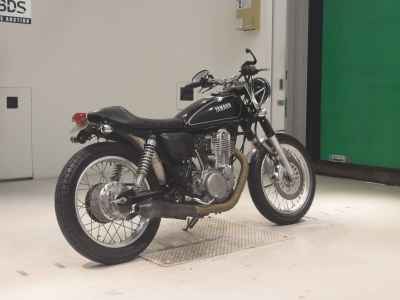 Yamaha SR400 2006