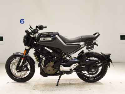 Husqvarna Svartpilen 401 2022