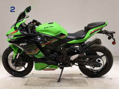Kawasaki Ninja ZX-4RR 2025