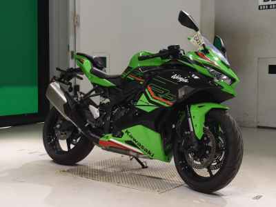 Kawasaki Ninja ZX-4RR 2025