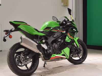 Kawasaki Ninja ZX-4RR 2025
