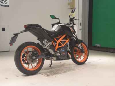 KTM 390 Duke 2016