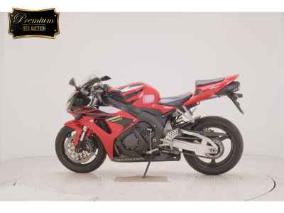 Honda CBR1000RR 2006