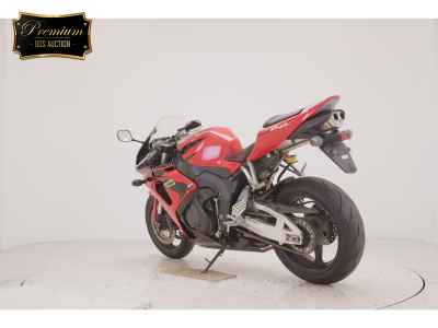 Honda CBR1000RR 2006